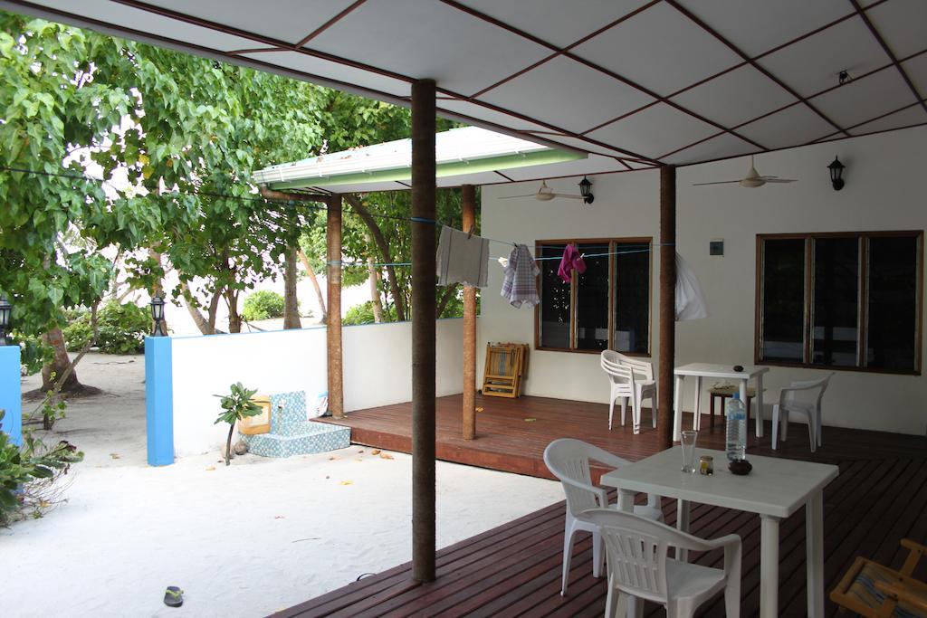 Fulidhoo La Perla Guest House Exterior photo