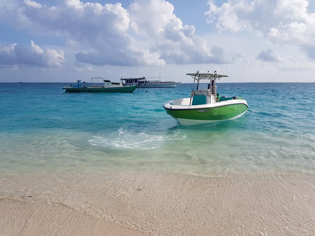 Fulidhoo La Perla Guest House Exterior photo