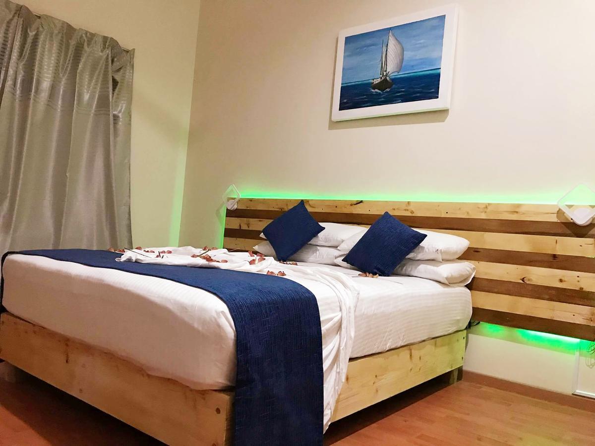 Fulidhoo La Perla Guest House Exterior photo